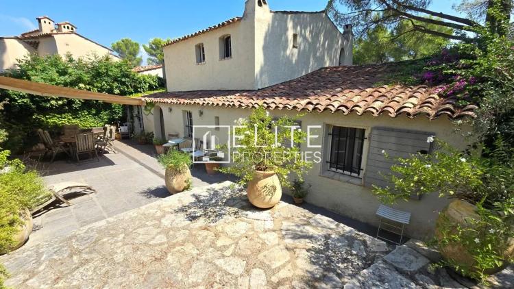 MAISON 5 PIÈCES DE 193 m² - MOUANS-SARTOUX CASTELLARAS