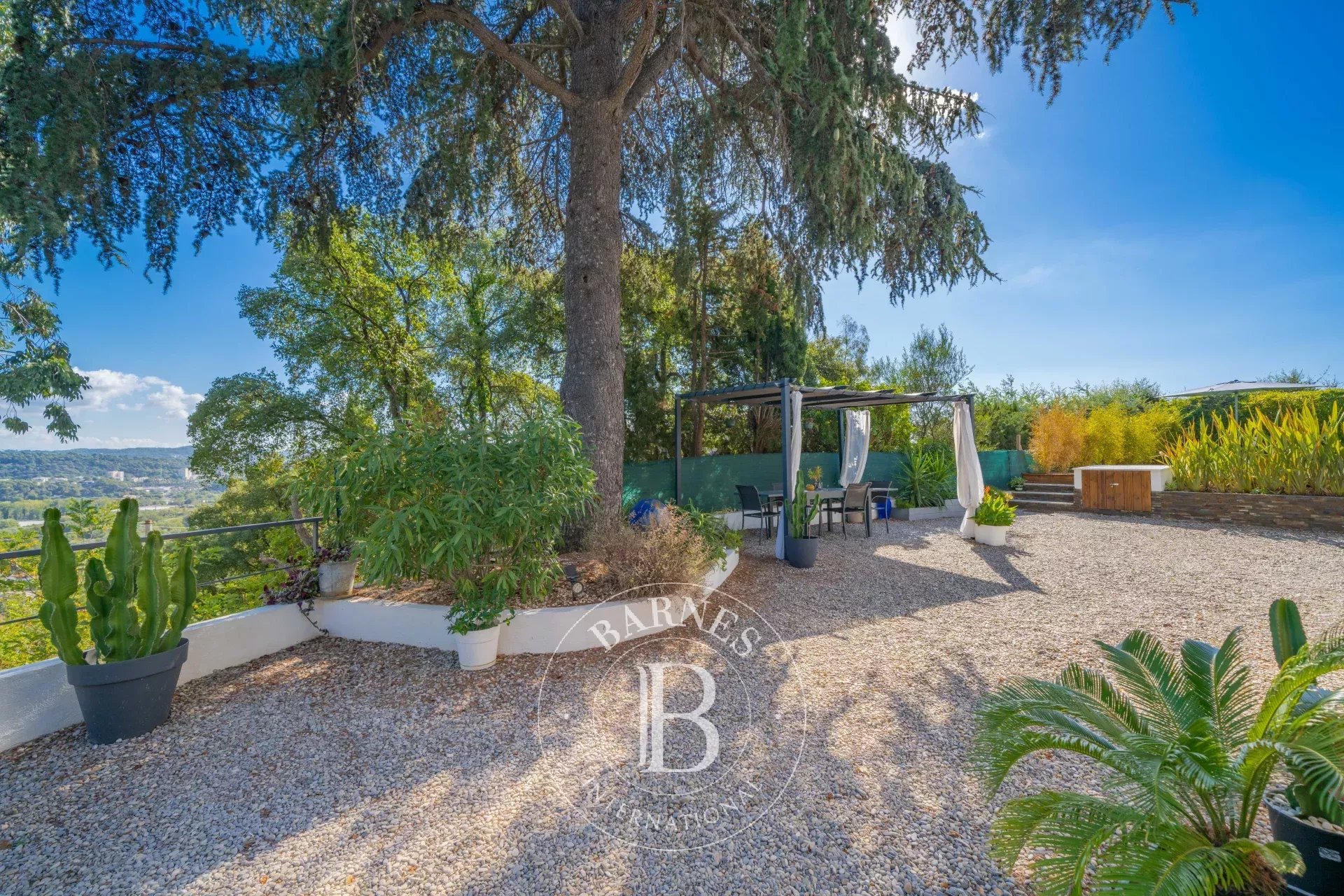 MANDELIEU LA NAPOULE - VILLA - VUE MER PANORAMIQUE