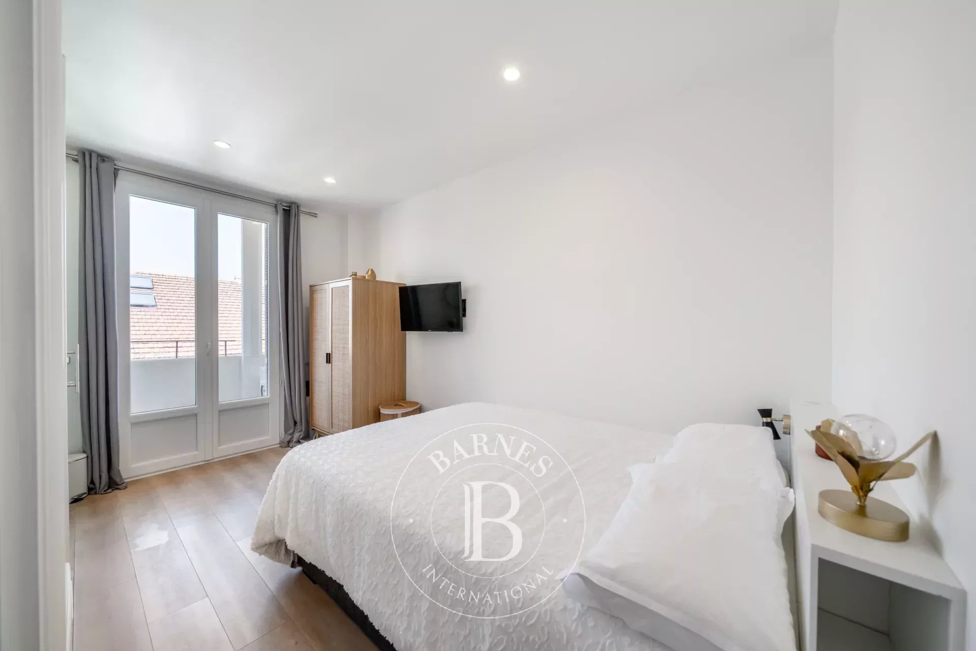 CANNES - BANANE - 3 PIÈCES - BALCON - EXCLUSIVITE