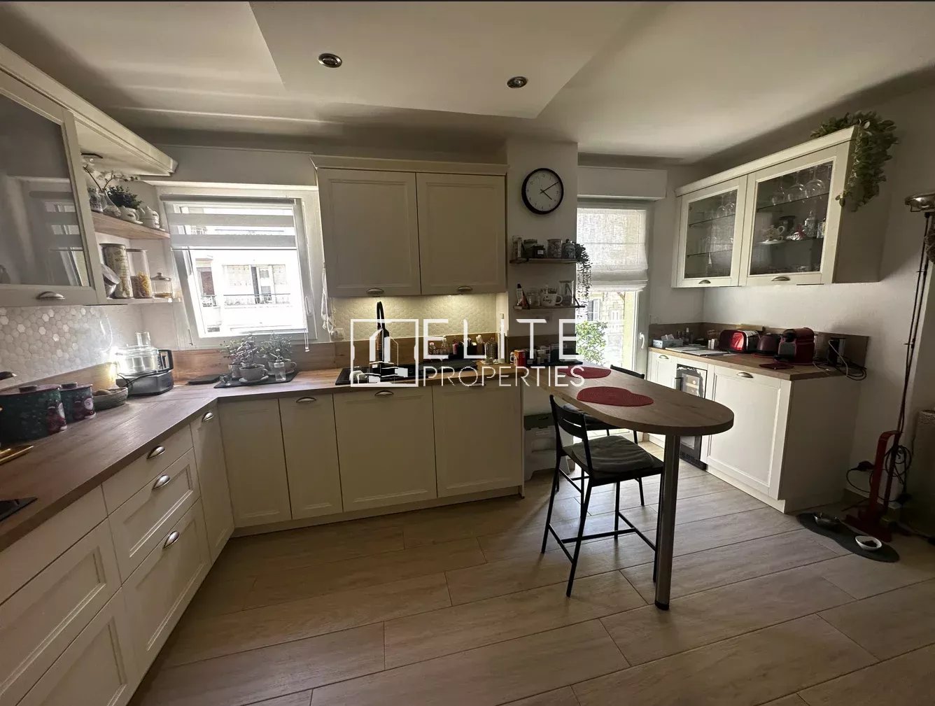APPARTEMENT 4 PIÈCES 104 m² + 2 TERRASSES & GARAGE – CANNES