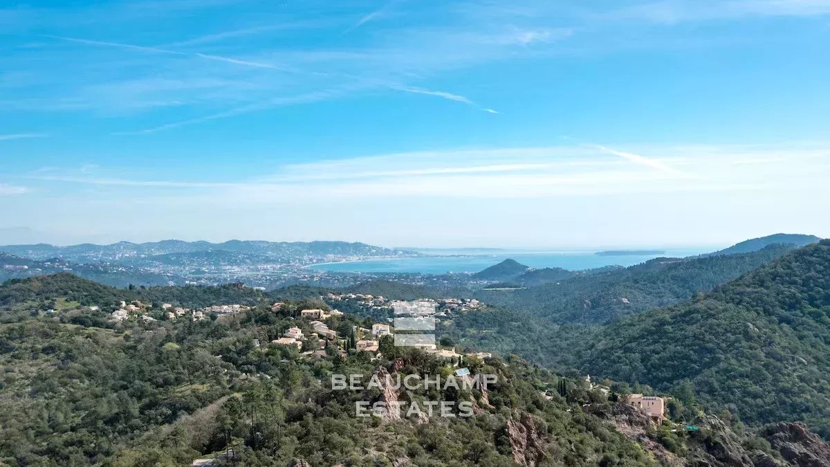 Villa provençale 3 chambres avec vue mer panoramique - Fréjus