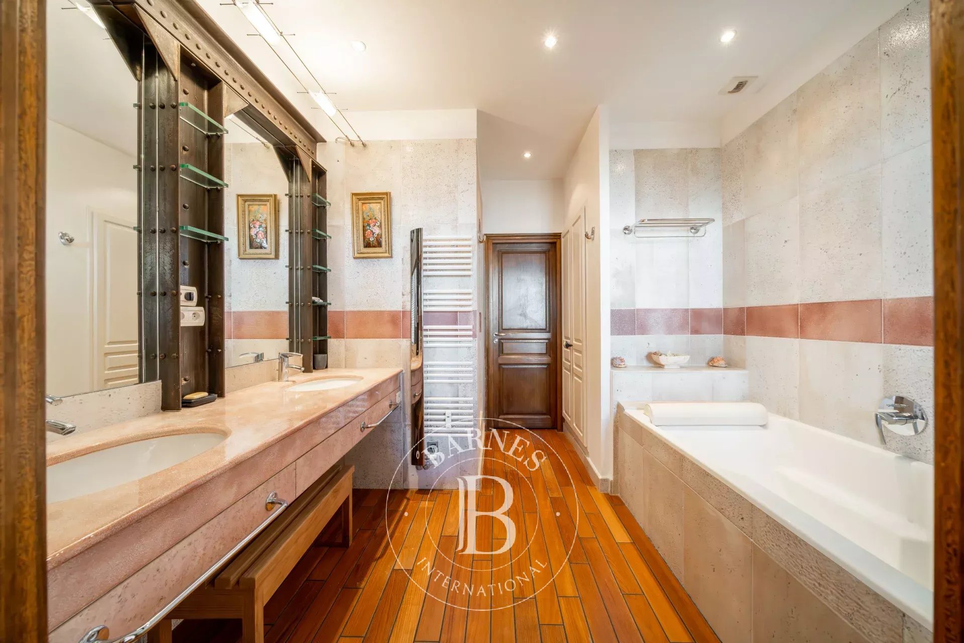 CANNES CALIFORNIE - TRIPLEX 380m²  - VUE MER - PISCINE PRIVATIVE
