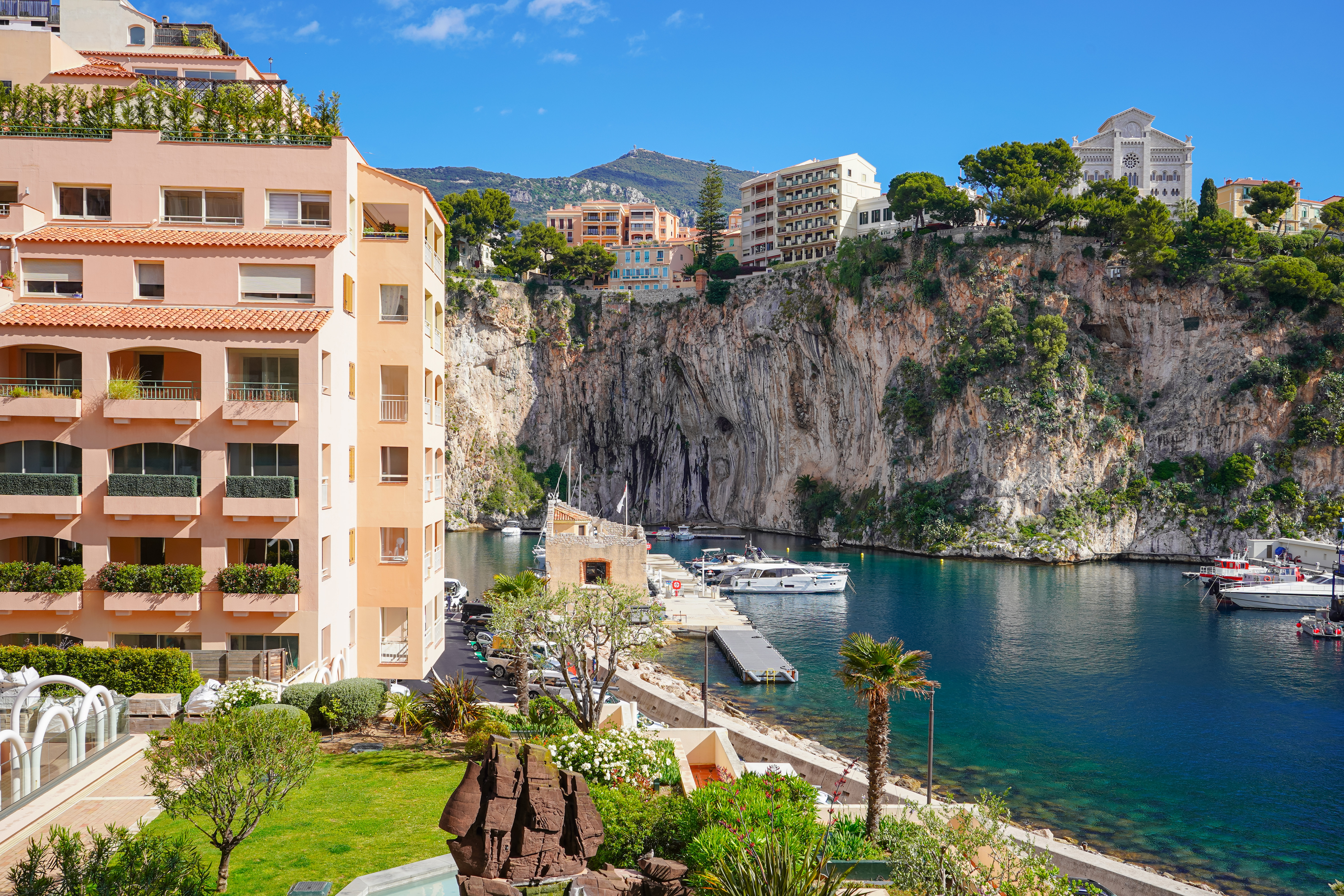 HaoJ3_vue-mer-fontvieille-barnes-valeri-agency-monaco-1778495809.jpg